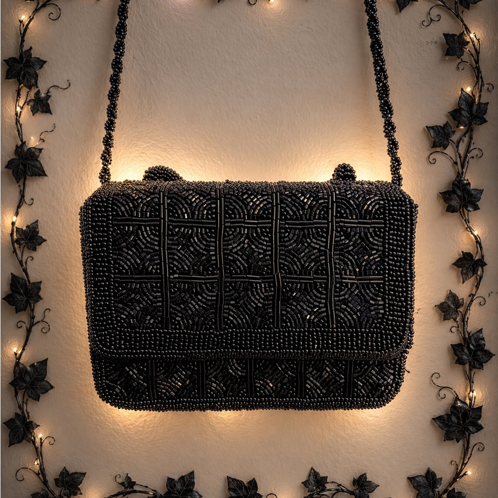 Ermo Black Vintage Glass-Beaded Women's Evening Bag